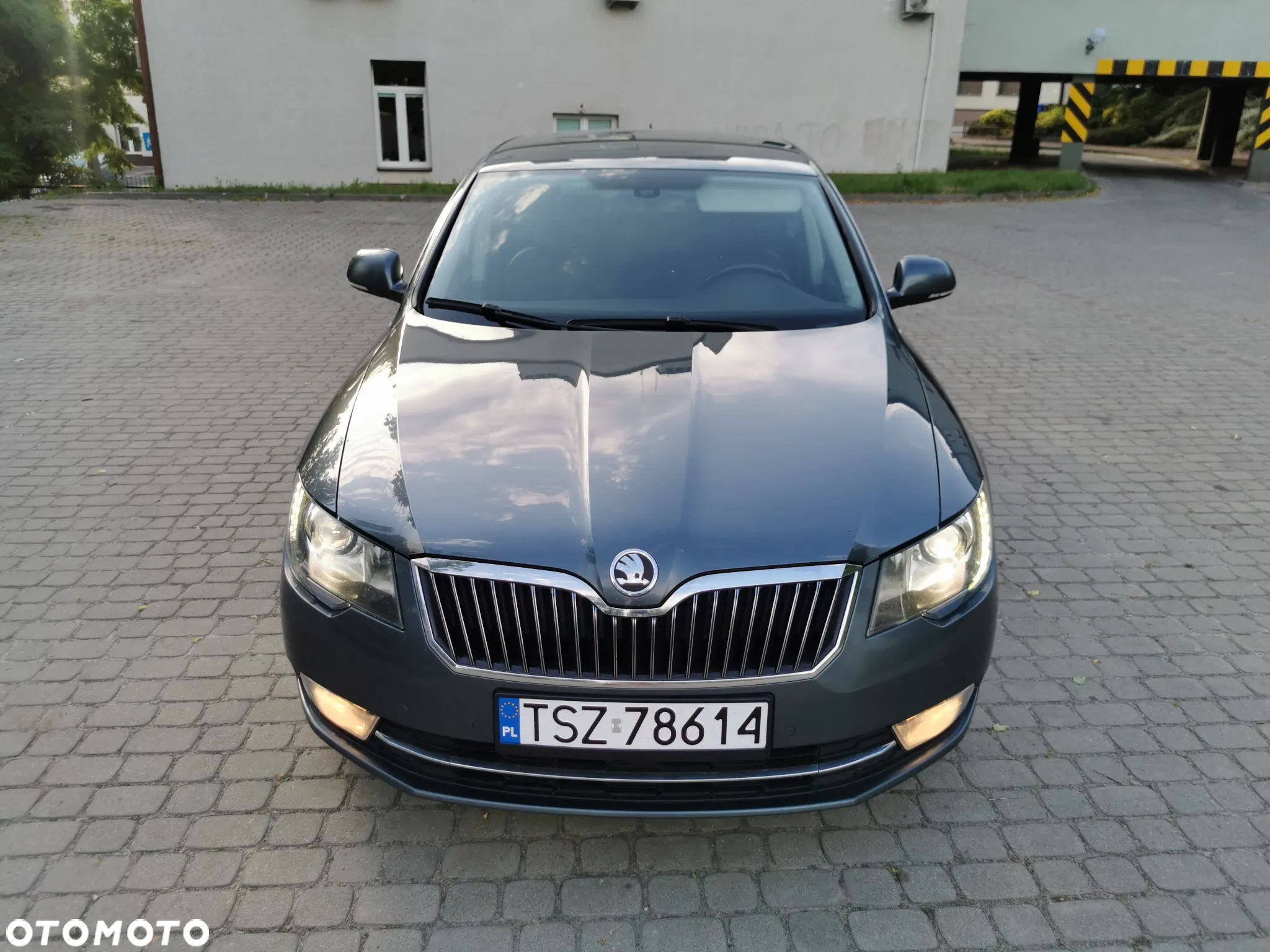 Skoda Superb 2.0 TDI 4x4 Elegance DSG - 15