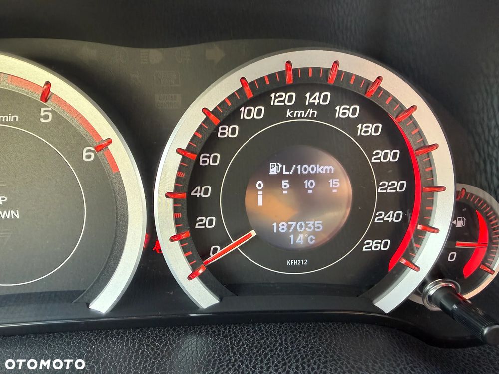 Honda Accord 2.2d Type-S Navi - 12