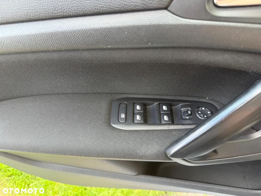 Peugeot 308 1.2 VTi/PureTech Access - 21