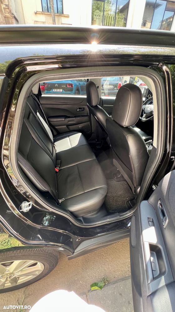 Mitsubishi ASX 1.8 DID 4WD Diamond Edition A13 - 15