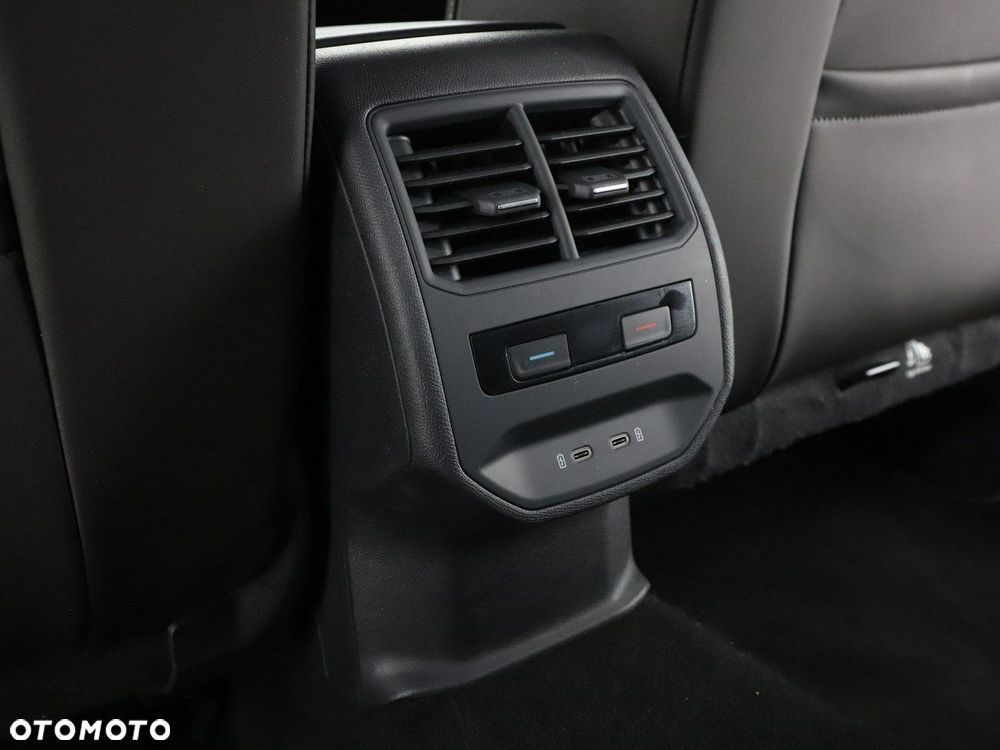 Seat Leon 1.5 eTSI ACT OPF DSG Xcellence - 40