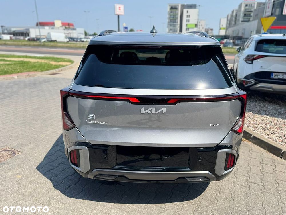 Kia Seltos - 4