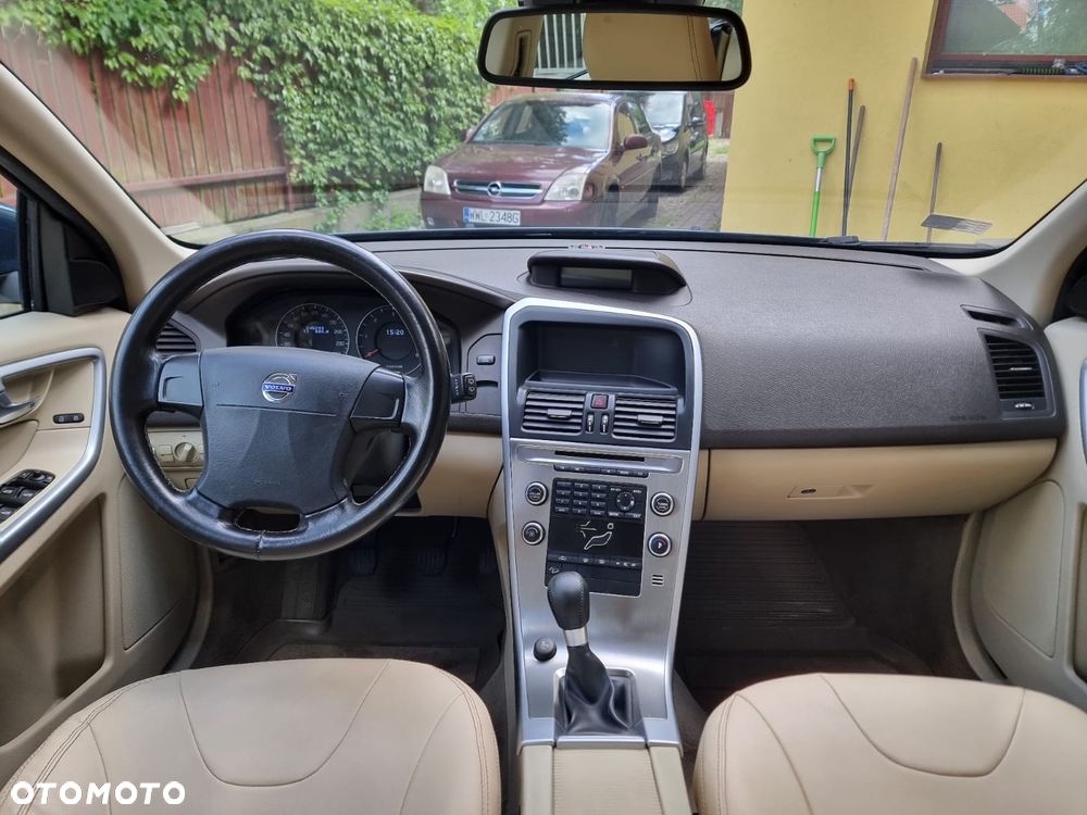 Volvo XC 60 - 8