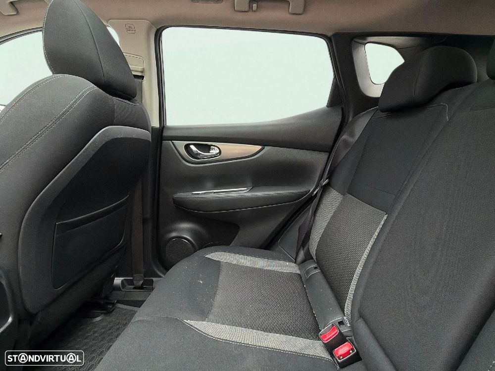 Nissan Qashqai 1.3 DIG-T N-Connecta - 17