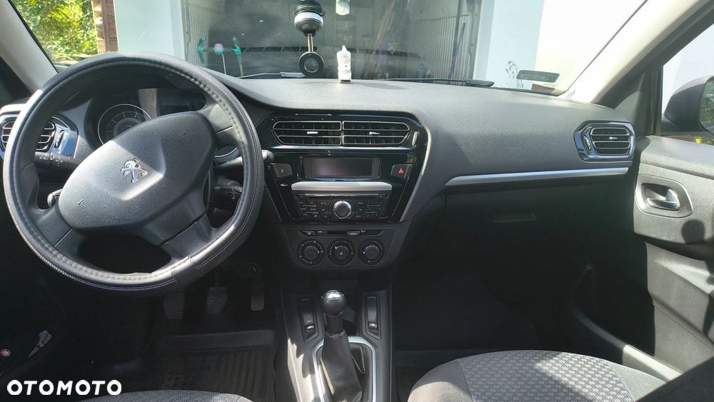 Peugeot 301 1.6 VTi Allure - 8