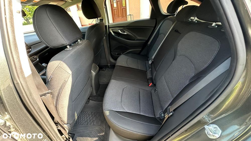 Hyundai i30 1.5 T-GDI 48V Executive - 34