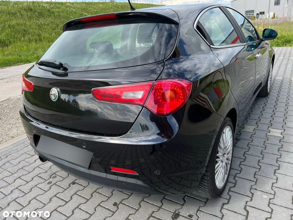 Alfa Romeo Giulietta 1.4 TB Distinctive LPG - 6