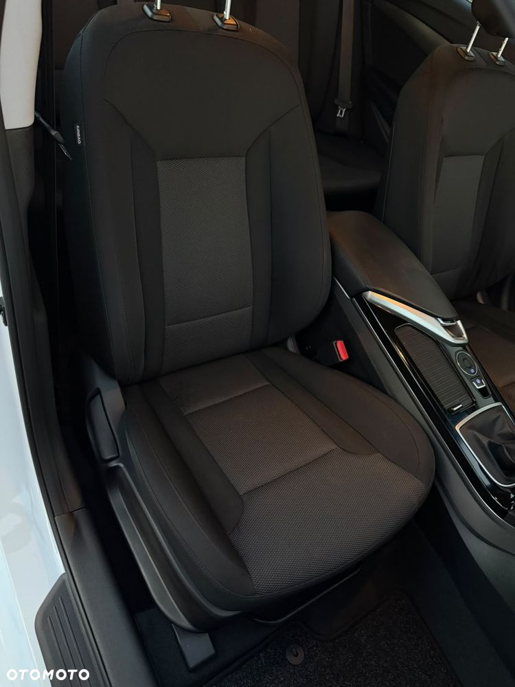 Hyundai i40 1.6 Comfort - 22