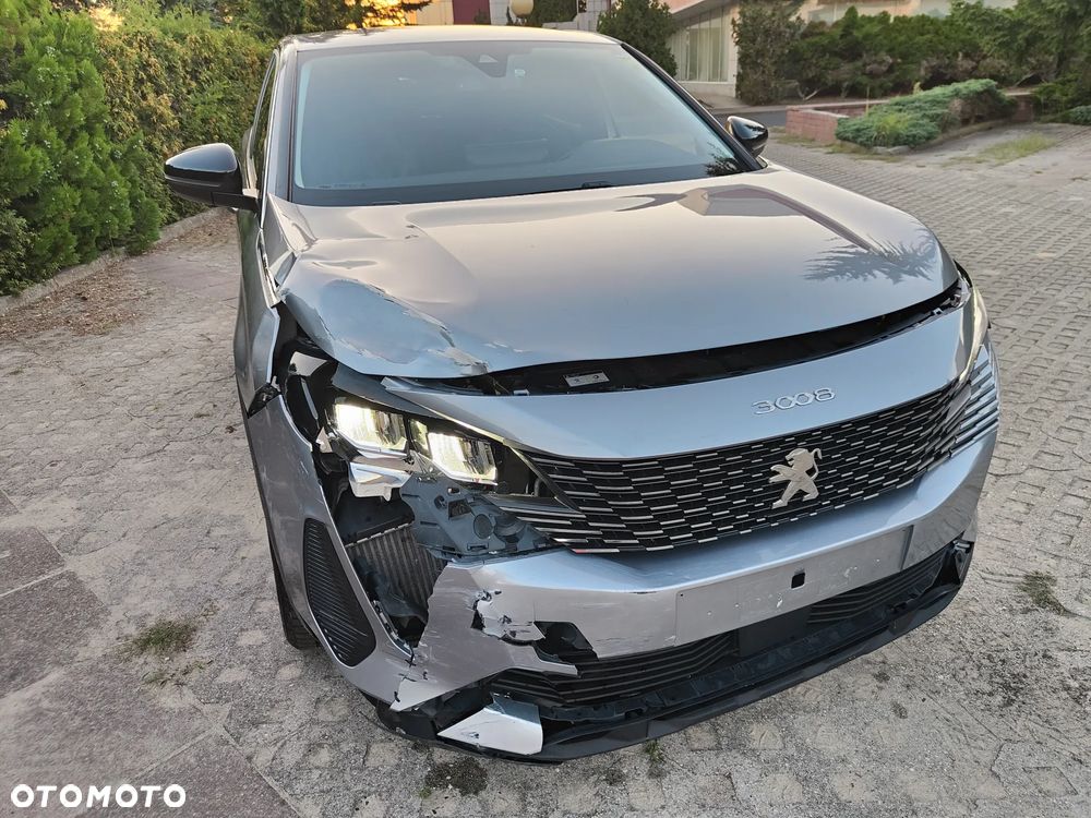 Peugeot 3008 BlueHDi 130 Stop & Start EAT8 Allure - 8