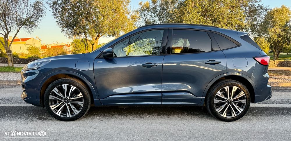 Ford Kuga 2.5 PHEV ST-Line X - 2