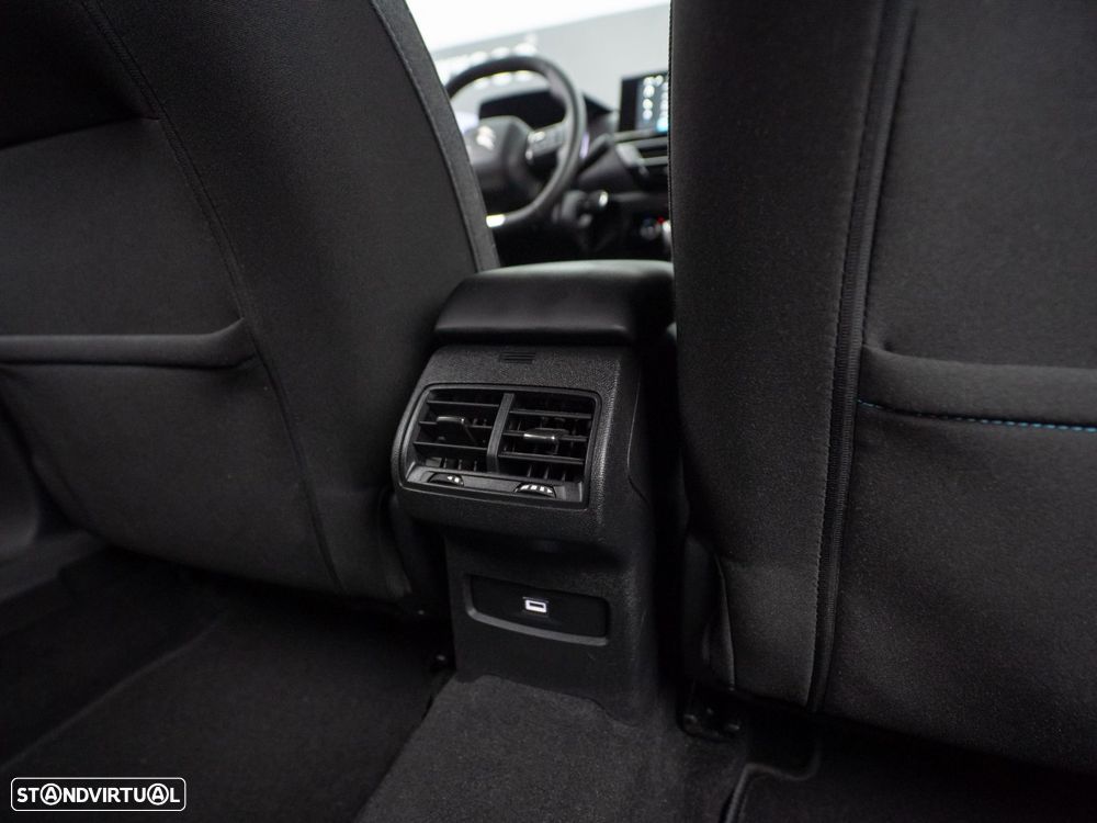 Citroën C4 1.2 PureTech Feel Pack — fotografia 38