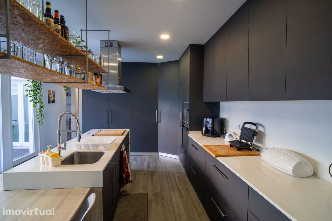 Moradia T4 no centro de Viana do Castelo | 234 m² - Grande imagem: 4/9