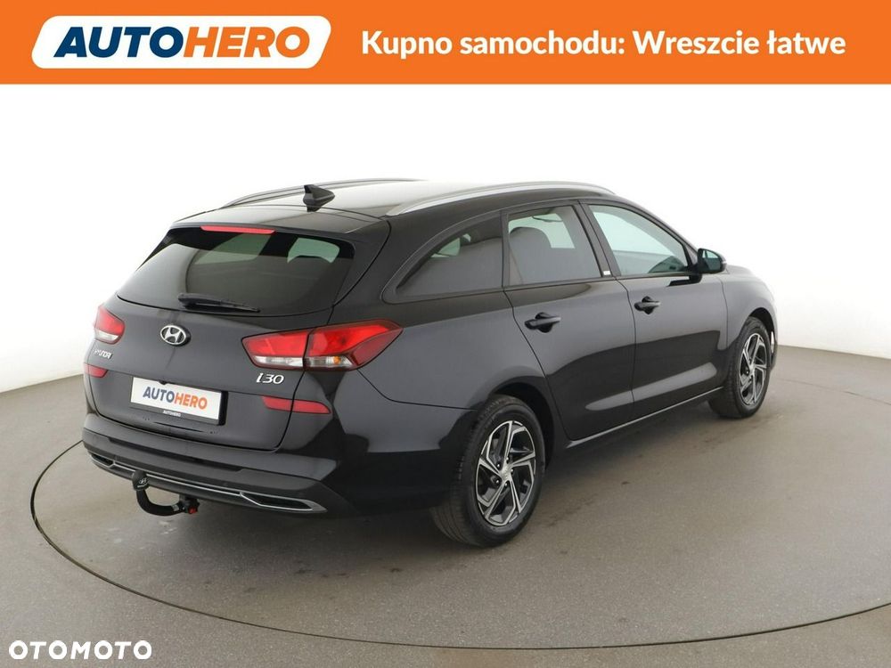 Hyundai i30 1.6 CRDI DCT Intro - 8