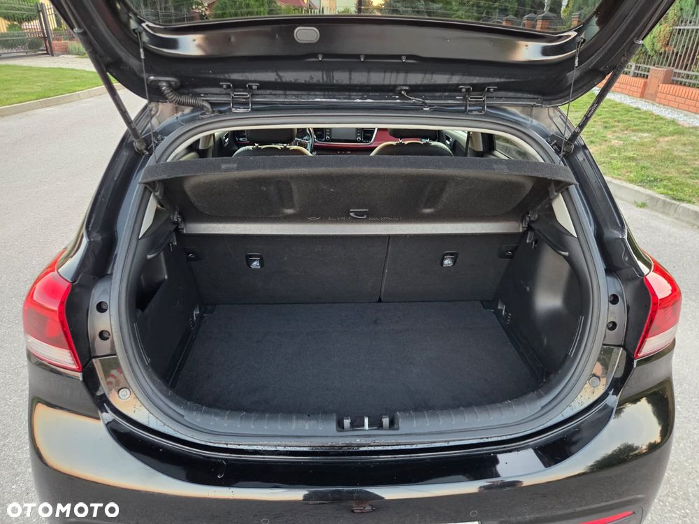 Kia Rio 1.0 T-GDI 120 Platinum Edition - 9