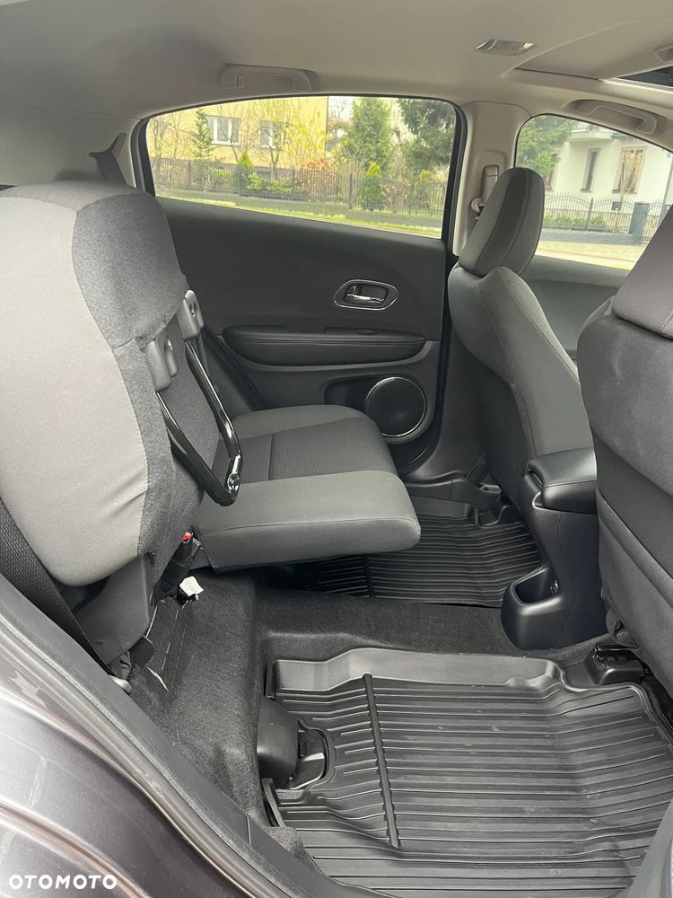 Honda HR-V 1.8 LX Sport Utility CVT - 9