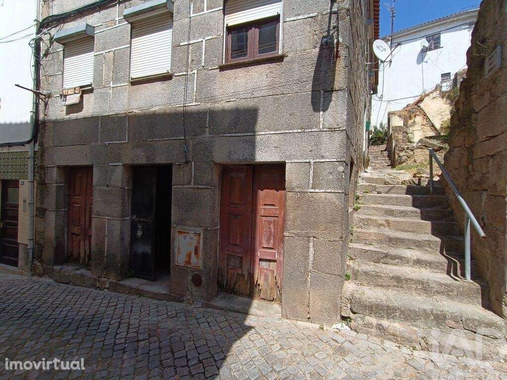 Prédio em Gouveia de 240,00 m2 - Grande imagem: 5/25