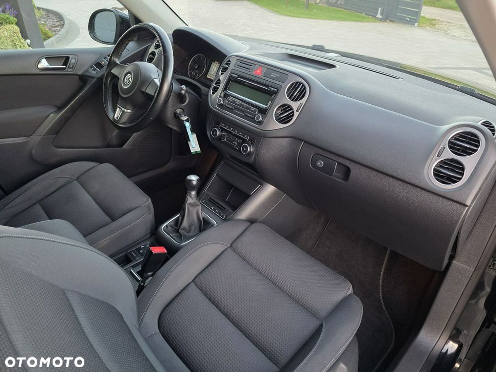 Volkswagen Tiguan - 5