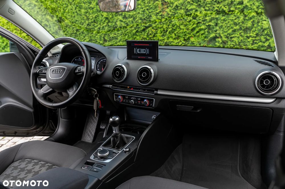 Audi A3 Sportback - 26