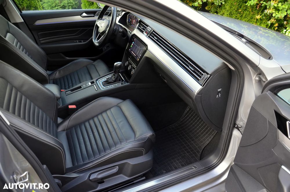 Volkswagen Passat - 17