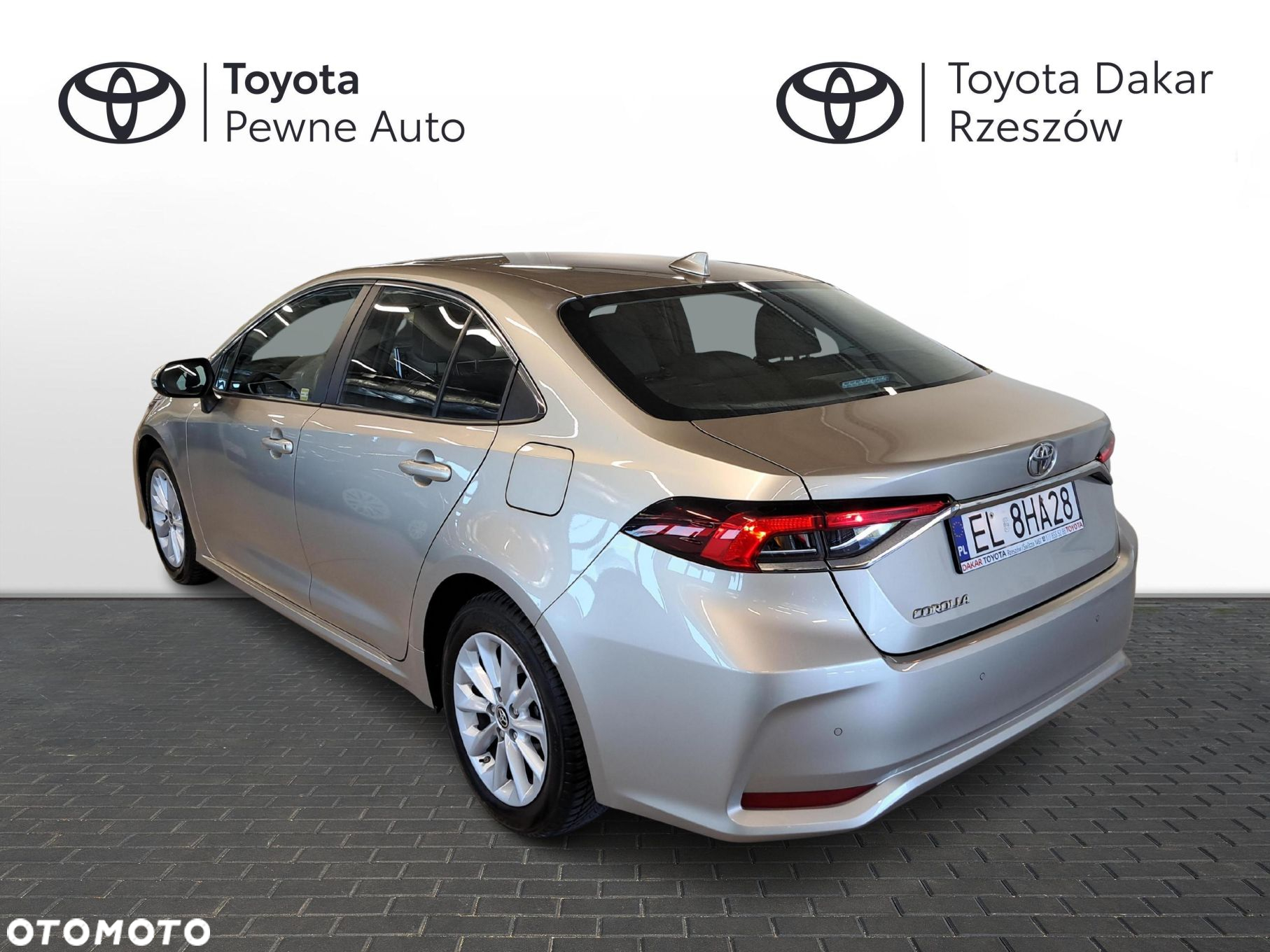 Toyota Corolla - 3