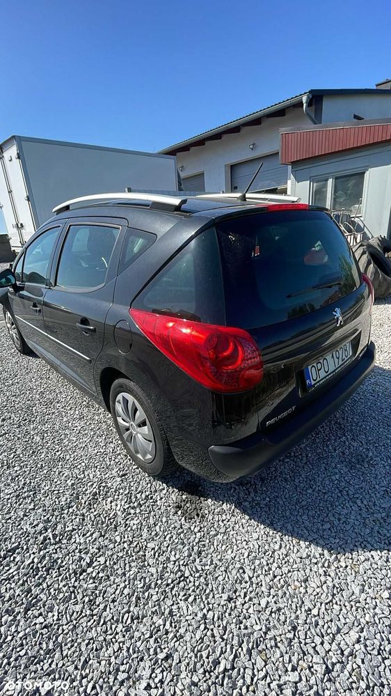 Peugeot 207 - 3
