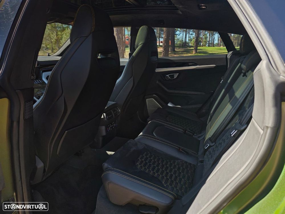 Lamborghini Urus 4.0 V8 - 24