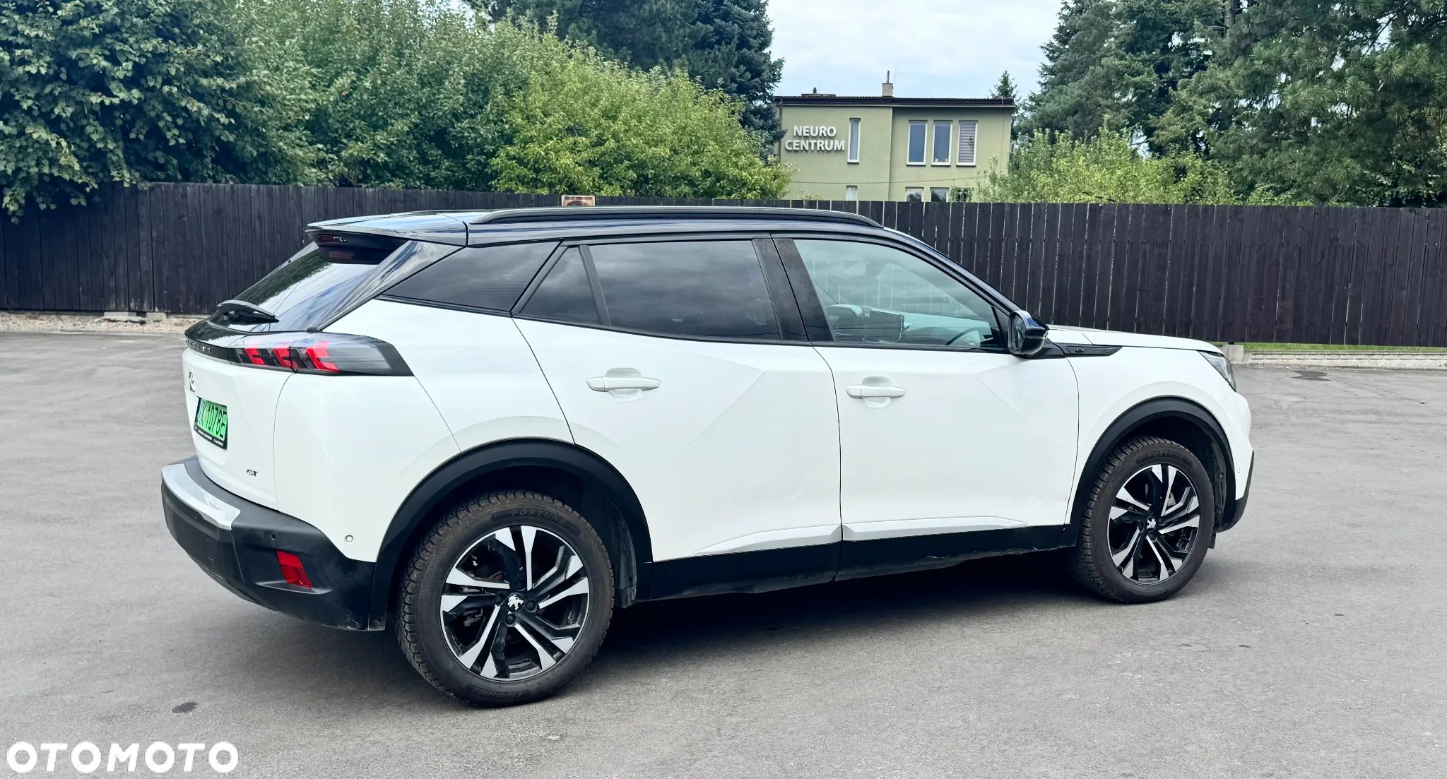 Peugeot 2008 e-2008 GT Line - 8