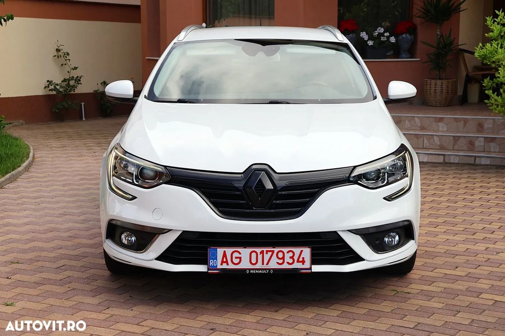 Renault Megane ENERGY dCi 110 Start & Stop Bose Edition - 7