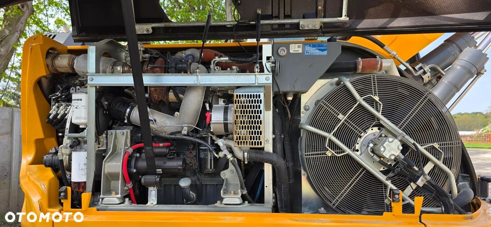 Liebherr A 914 COMPACT - 8