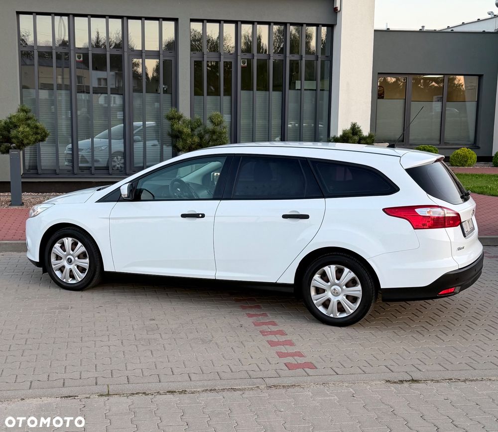 Ford Focus 1.0 EcoBoost Trend - 14