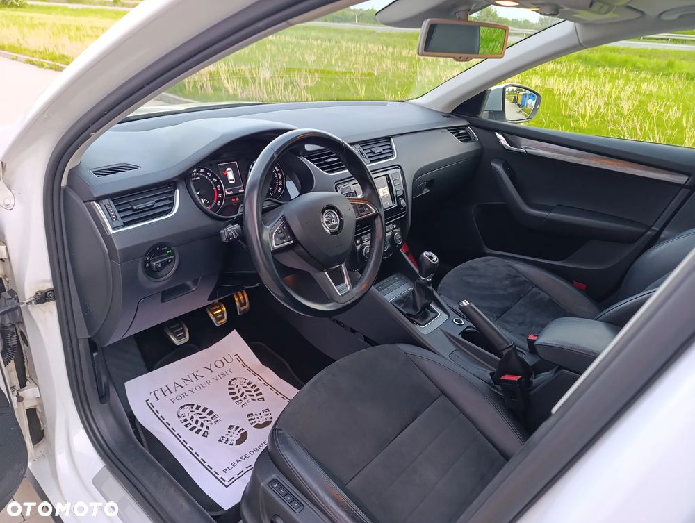 Skoda Octavia 2.0 TDI 4x4 Scout - 19