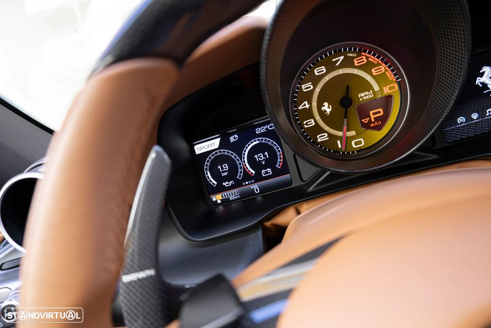 Ferrari F8 Tributo 3.9 Twin-Turbo V8 - 22