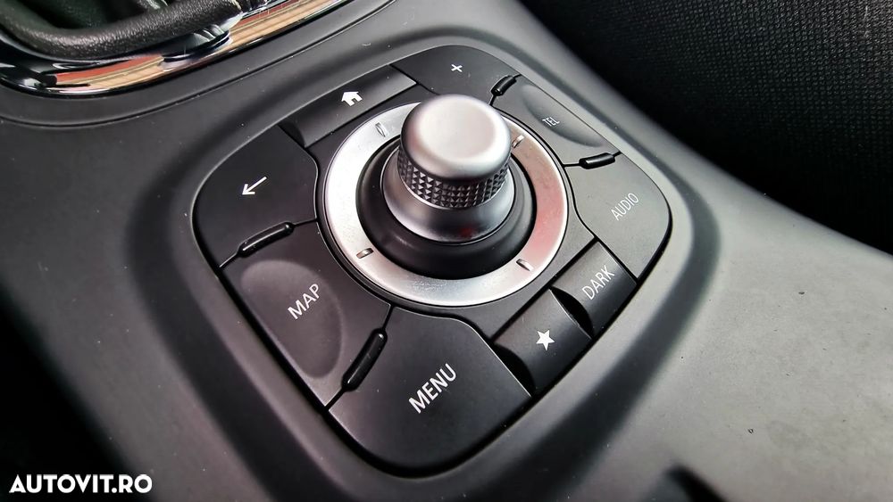 Renault Megane ENERGY dCi 110 Start & Stop LIMITED - 18