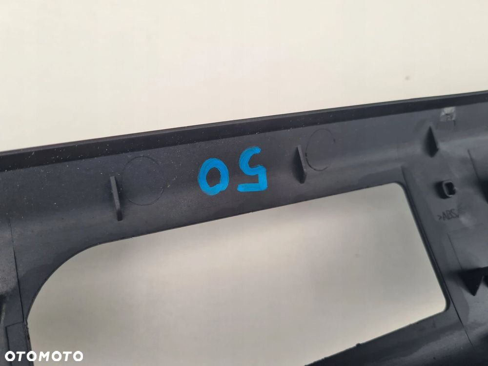 VW T5 T5 LIFT MULTIVAN tapicerka osłona boczka lewy przód 7H5868087 - 4