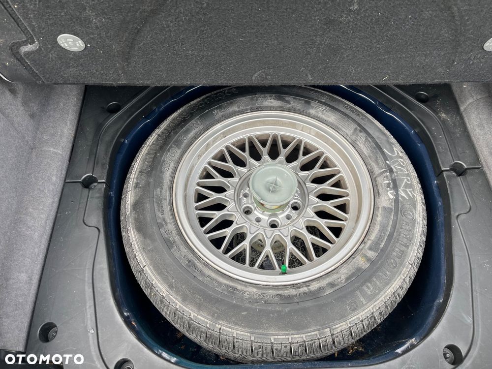 BMW Seria 7 740i - 23
