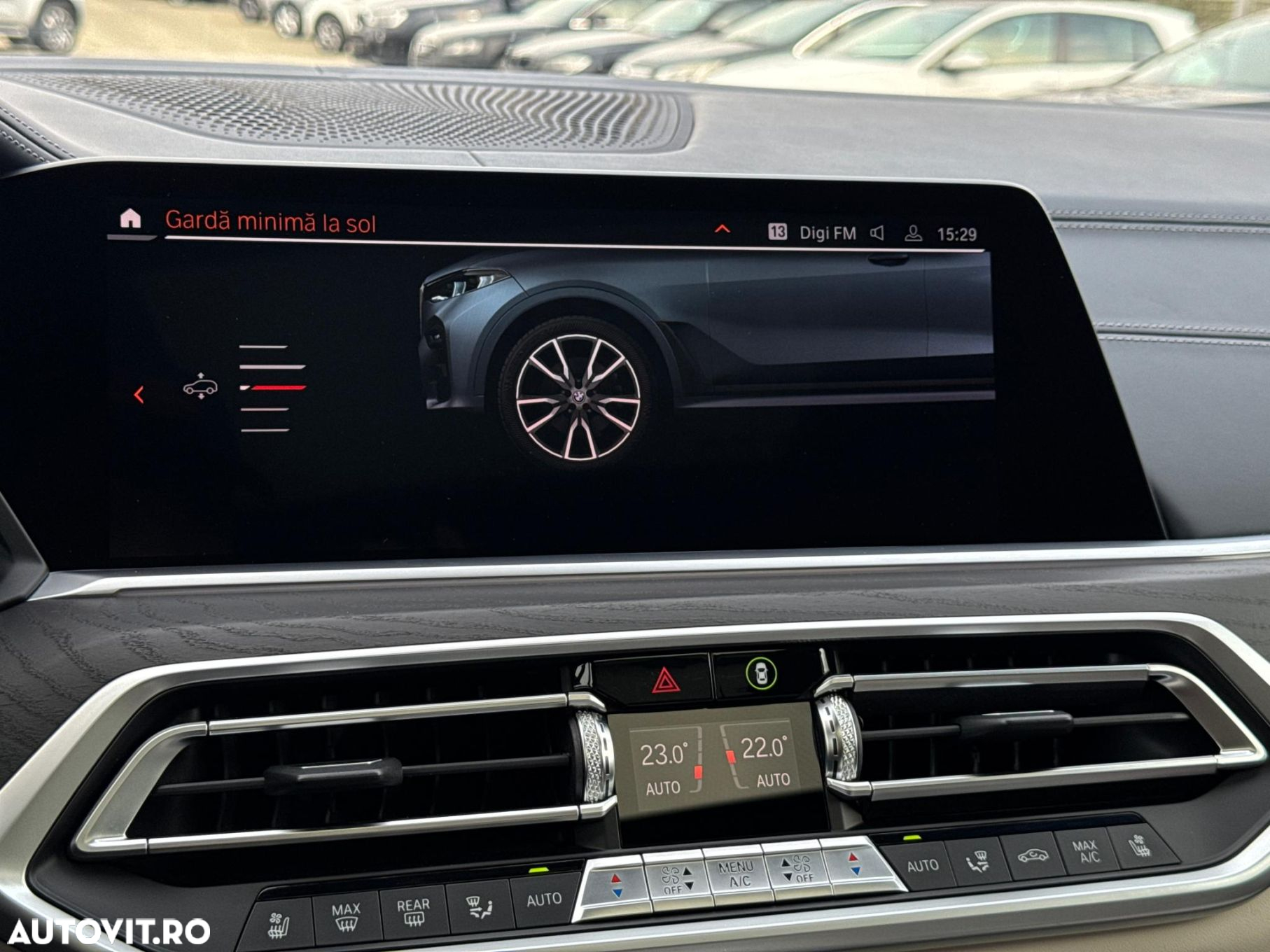 BMW X7 M50d - 33