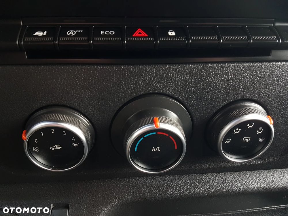 Renault MASTER KONTENER 8EP 4,22x2,24x2,25 KLIMA KRAJOWY MANUAL 6-BIEGÓW - 27