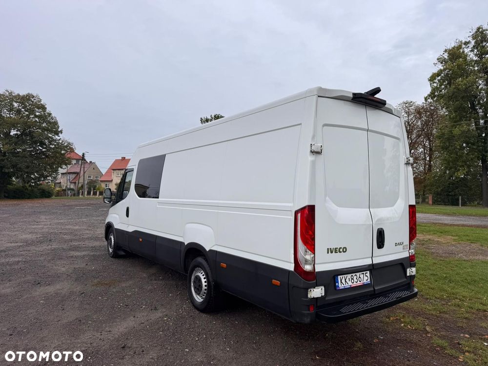 Iveco Daily 2021 photo 4