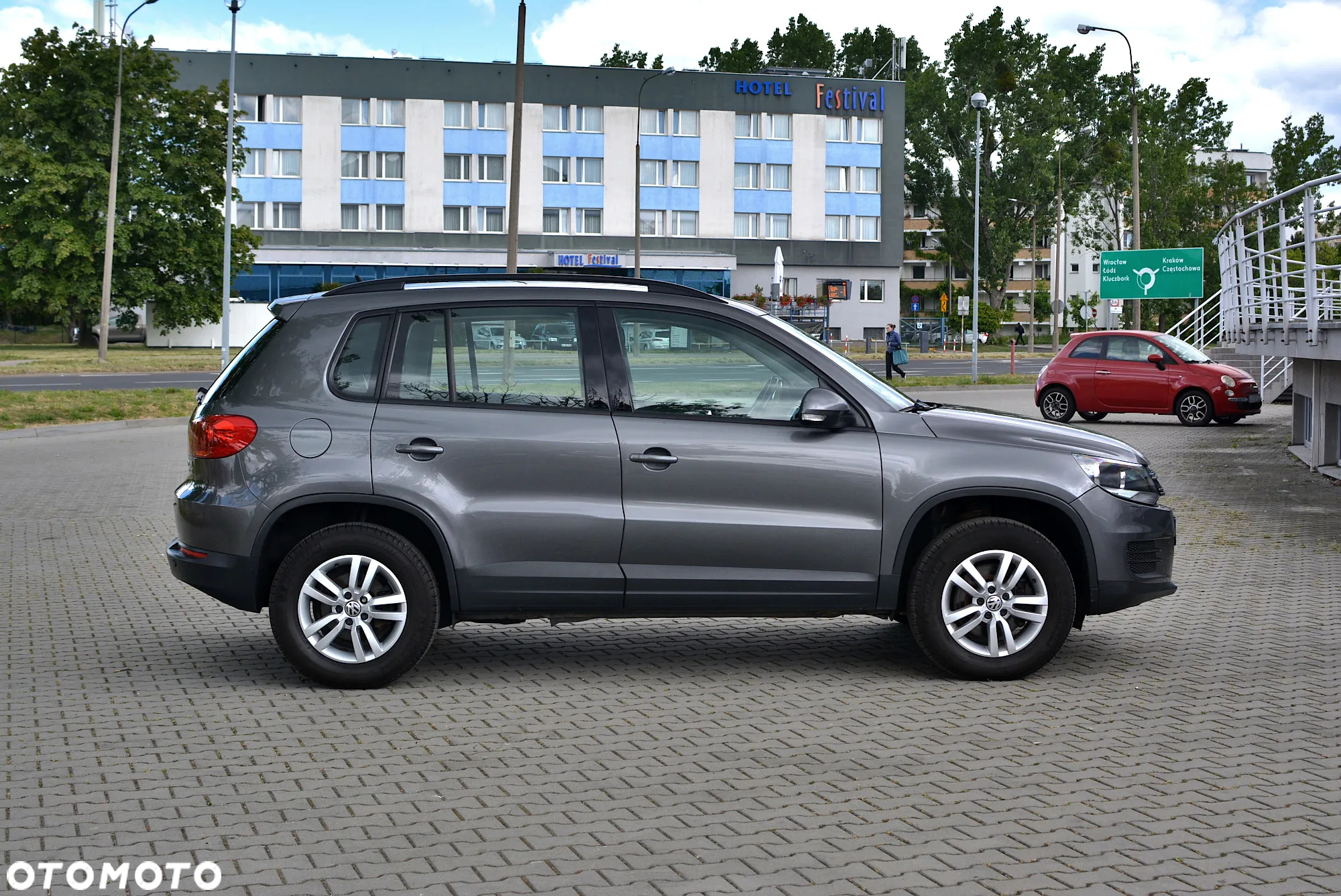 Volkswagen Tiguan 2.0 TDI DPF 4Motion BlueMotion Technology Trend & Fun - 3