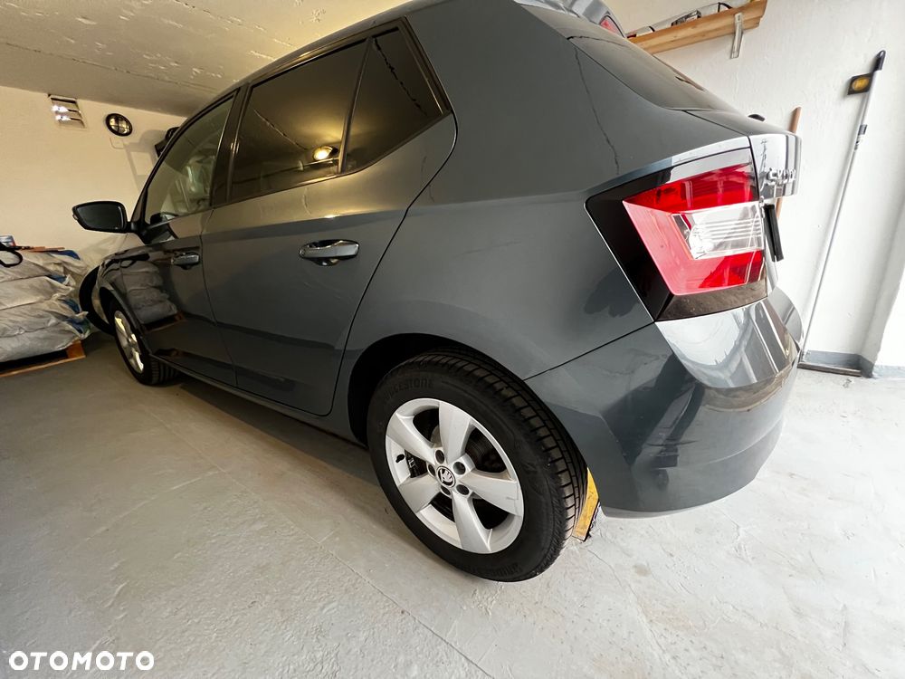 Skoda Fabia 1.2 TSI Ambition - 11