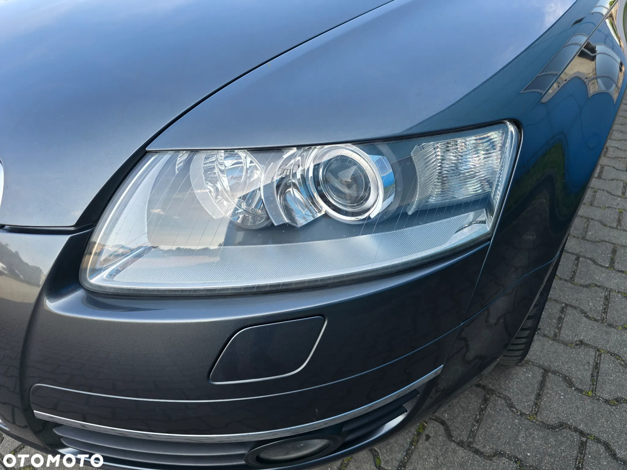 Audi A6 2.4 - 21
