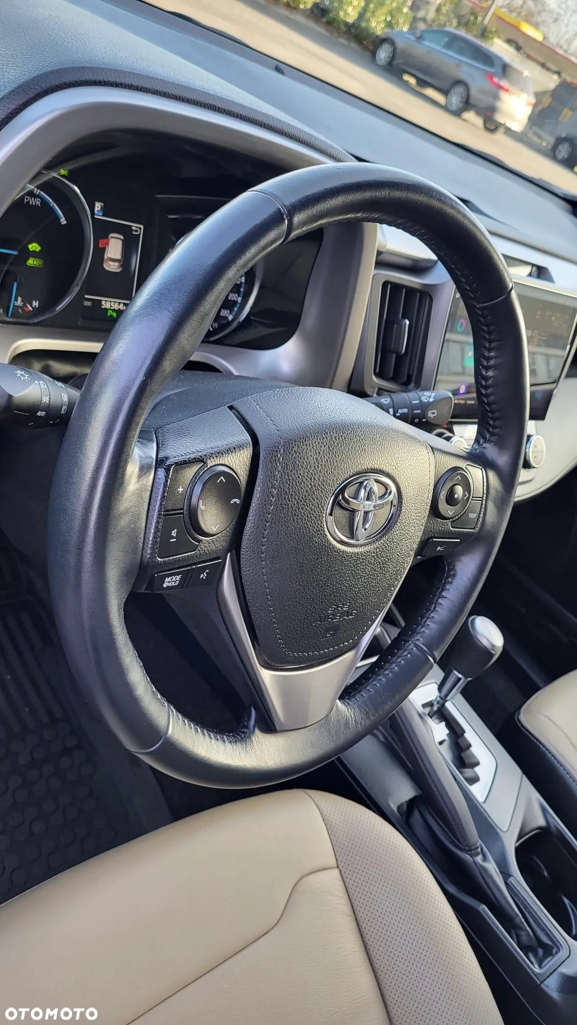 Toyota RAV4 Hybrid Selection 4x2 - 27