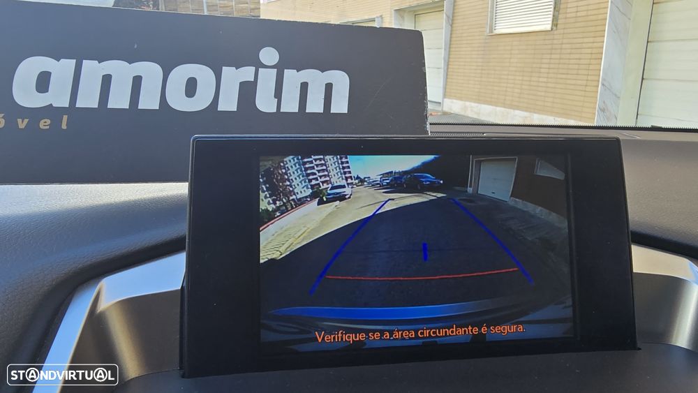 Lexus NX 300h Executive+ - 39