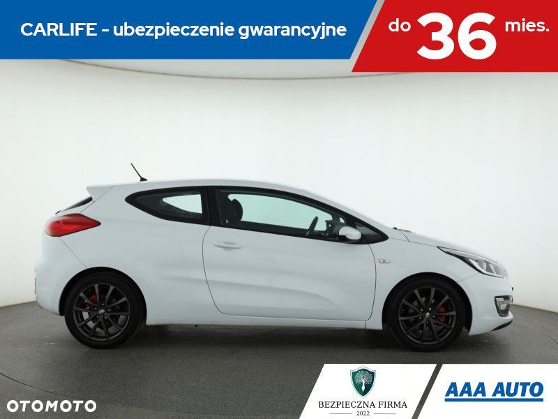 Kia ProCeed - 8