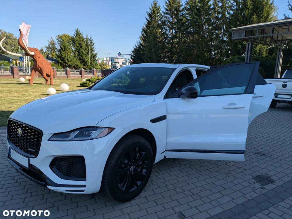 Jaguar F-Pace 3.0 P400 mHEV AWD R-Dynamic S - 10