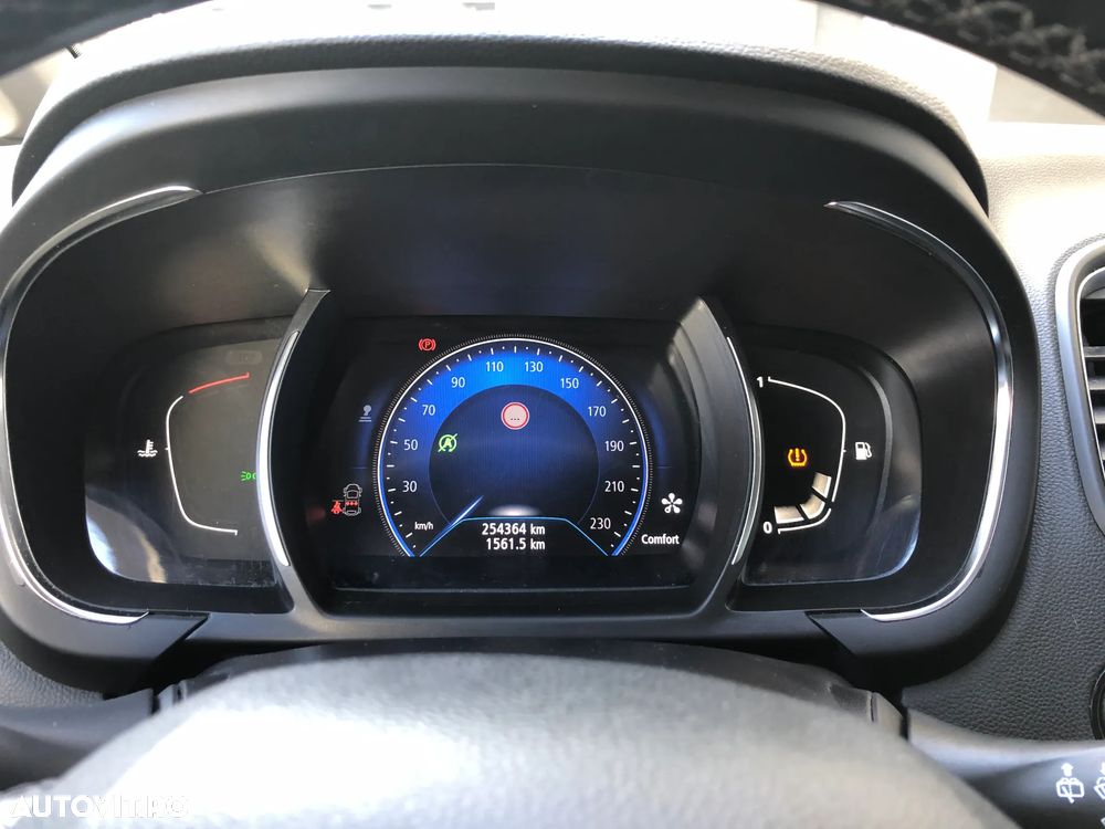 Renault Scenic ENERGY dCi 130 INITIALE PARIS - 17