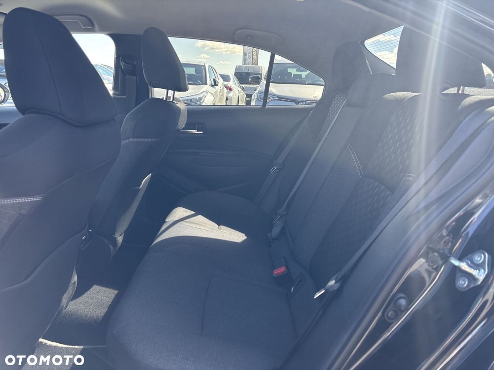 Toyota Corolla 1.8 Hybrid Style - 12