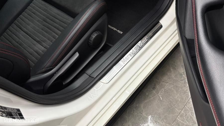 Mercedes-Benz CLA 200 d Shooting Brake AMG Line - 22