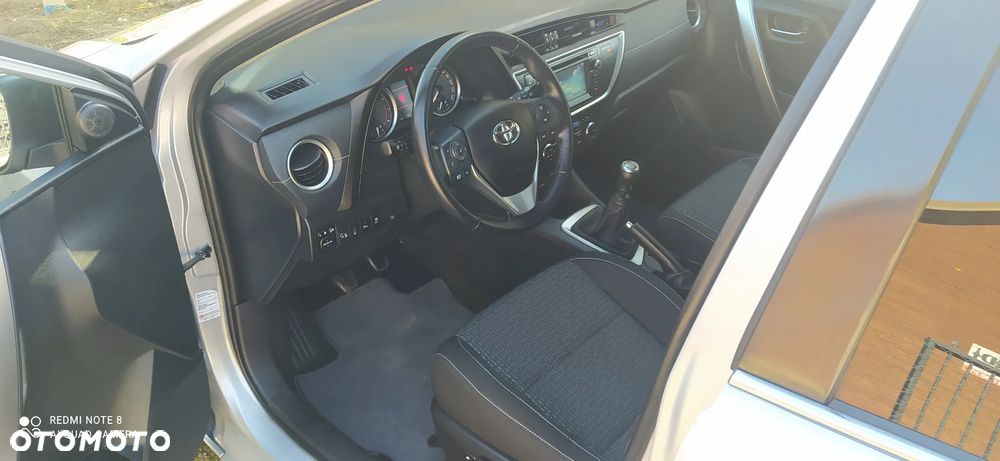 Toyota Auris 1.6 Valvematic Edition - 18