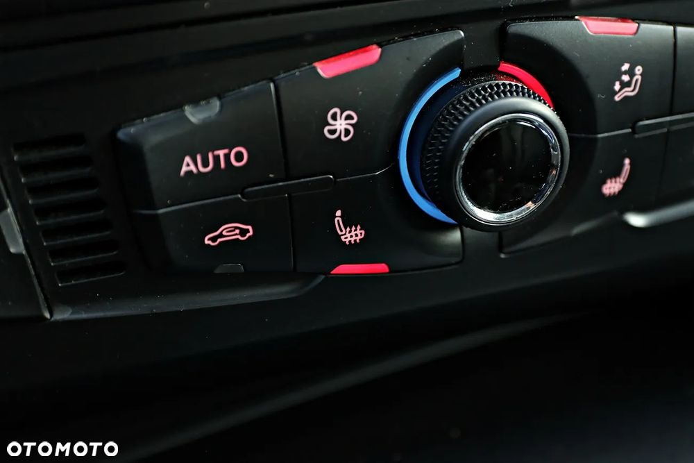 Audi A4 Allroad 2.0 TDI Quattro - 30